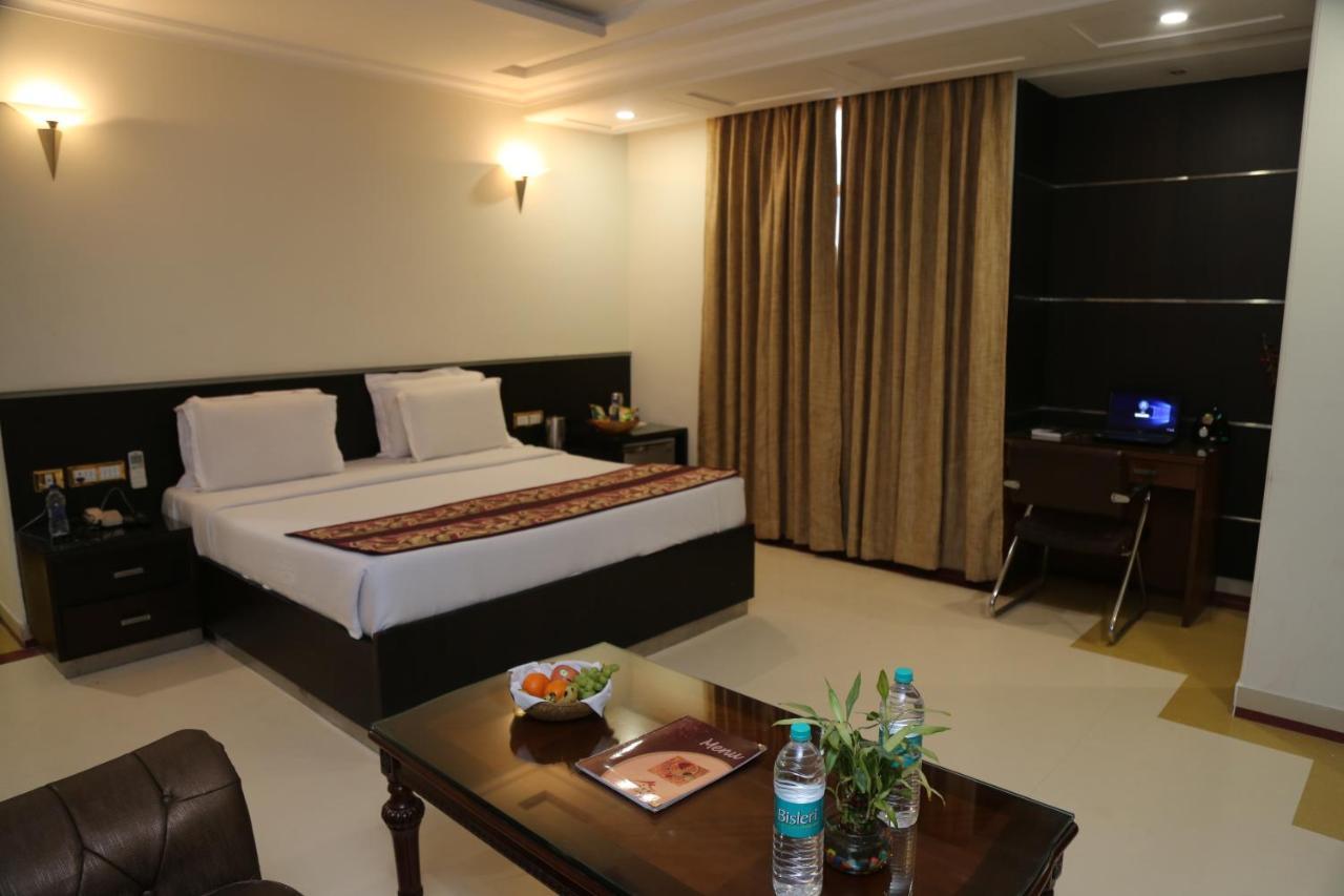 Hotel Bhoomi Residency Agra  Kültér fotó